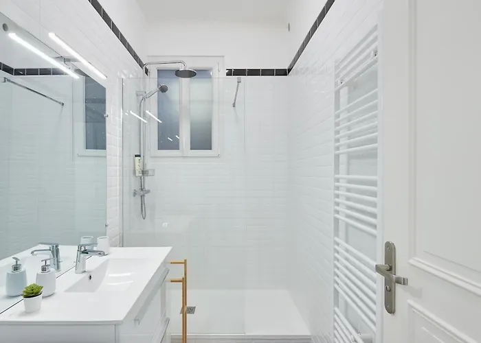 Charme Et Confort Entre Jardin Des Plantes Et Lu Apartman Nantes