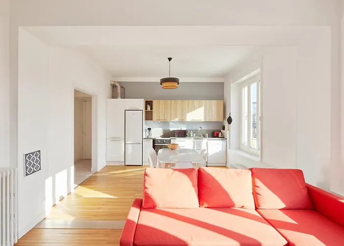 Charme Et Confort Entre Jardin Des Plantes Et Lu Nantes