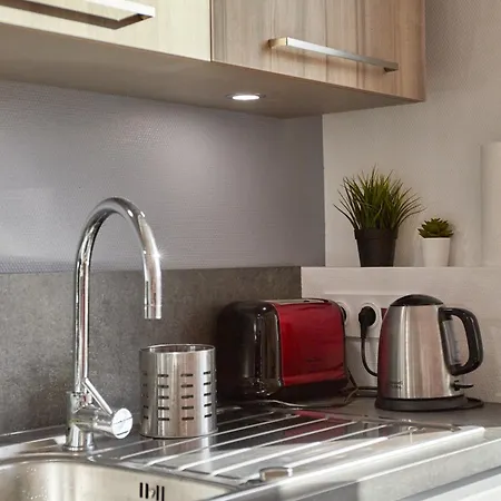 Charme Et Confort Entre Jardin Des Plantes Et Lu * נאנט